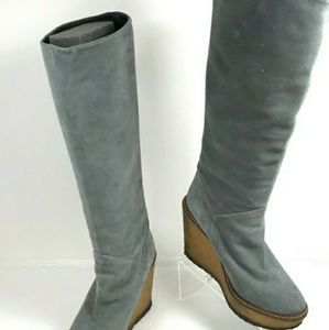 Rebecca Minkoff grey suede boots size 8.5.